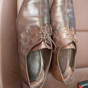 Mens Louis Vuitton Damier brown dress shoes